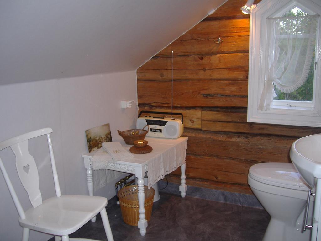 Sparrens Bed And Breakfast Fiskesa Exterior photo